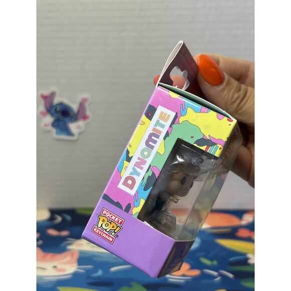Funko POP Keychain BTS - Dynamite - V - Picture 9 of 9